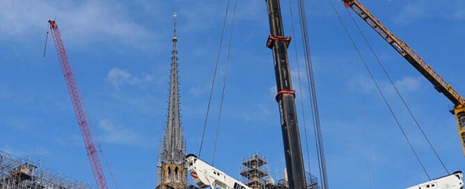 Timelapse of Rebuilt Notre-Dame Spire Reveal